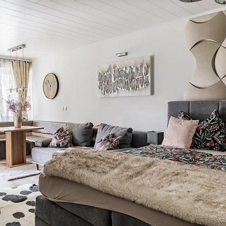 Emerald Apartment ゼーフェルト・イン・チロル エクステリア 写真