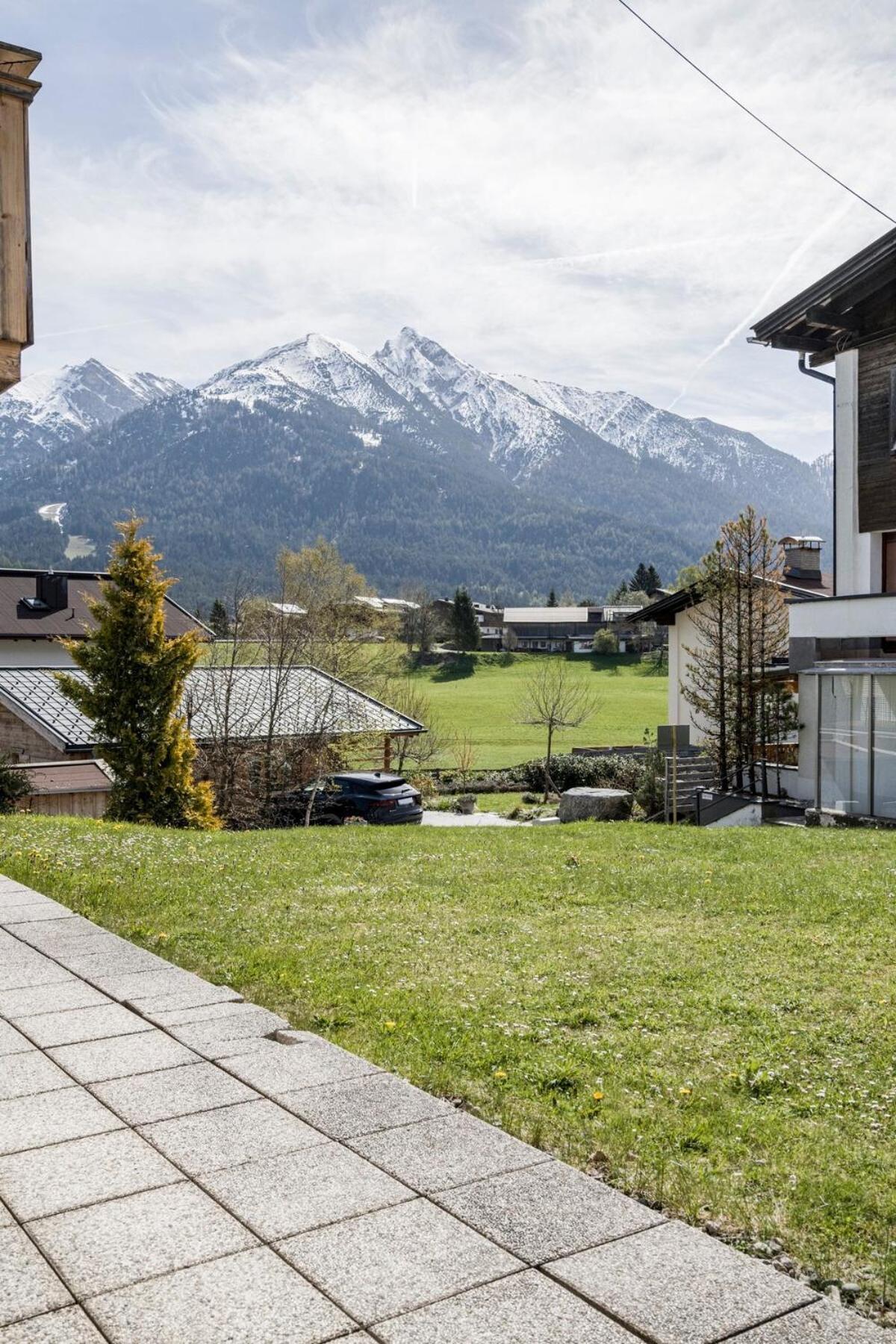 Emerald Apartment ゼーフェルト・イン・チロル エクステリア 写真
