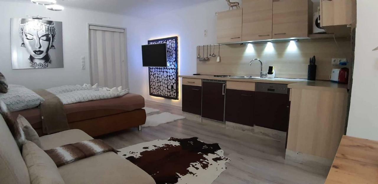 Emerald Apartment ゼーフェルト・イン・チロル エクステリア 写真