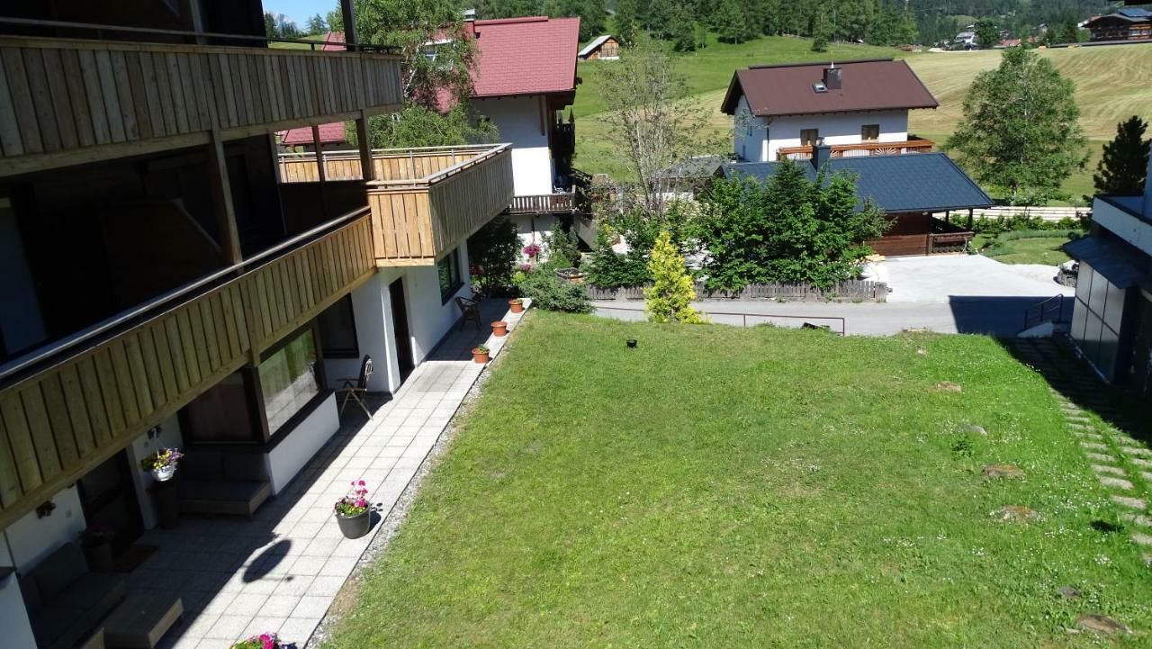 Emerald Apartment ゼーフェルト・イン・チロル エクステリア 写真