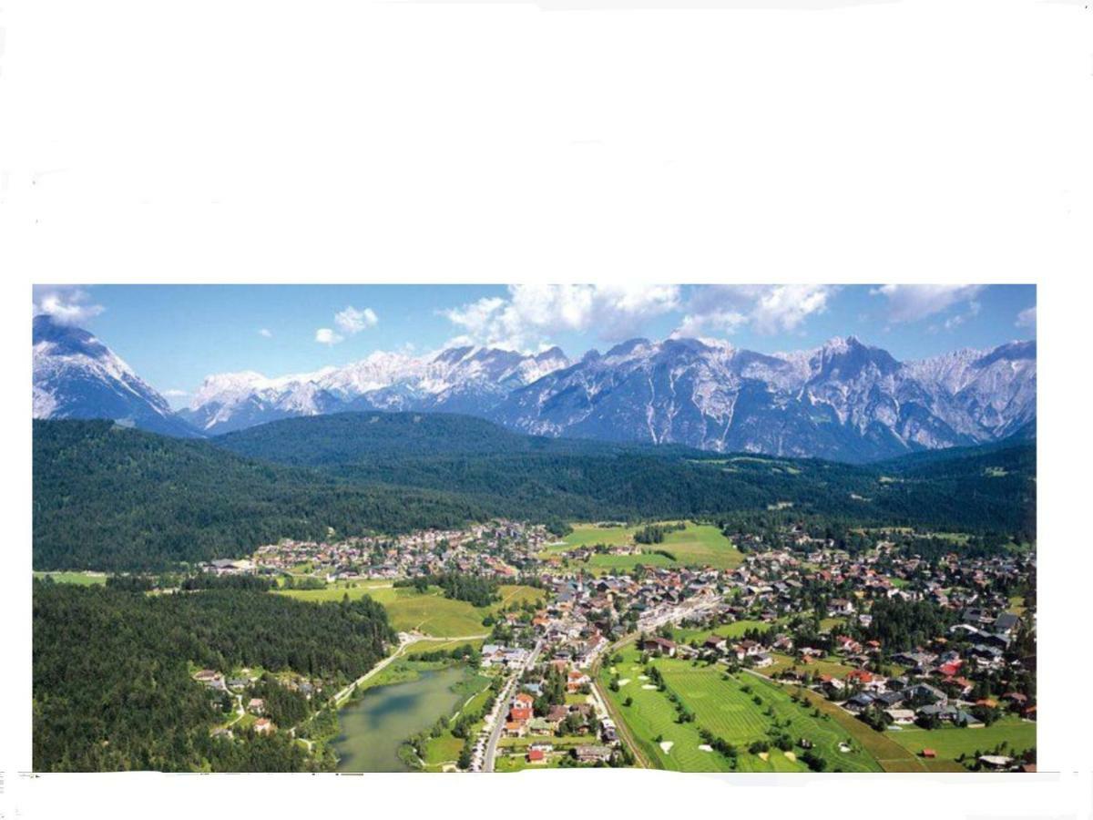 Emerald Apartment ゼーフェルト・イン・チロル エクステリア 写真